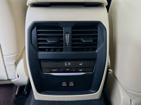 Used 2021 BMW 330i Sedan w/ Convenience Package image 26