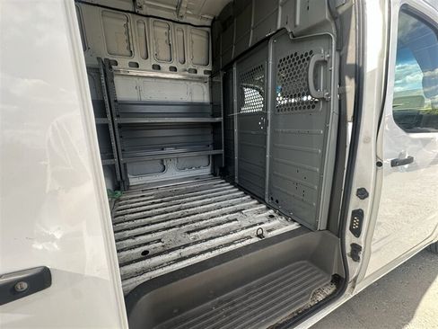 Used 2014 Nissan NV 2500 S w/ Side & Curtain Airbag Package RWD image 8