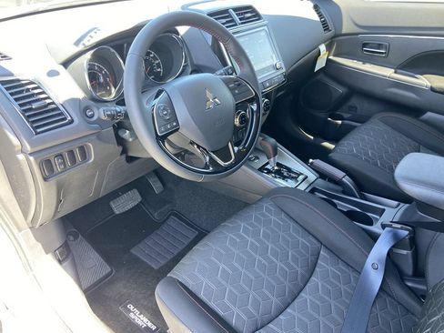 New 2026 Mitsubishi Outlander Sport LE AWD/4WD image 6
