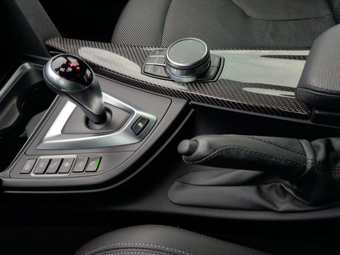 Used 2018 BMW M3 image 19