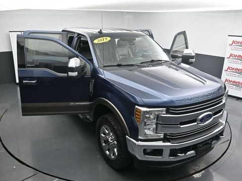 Used 2019 Ford F250 Lariat w/ Tow Technology Bundle image 39