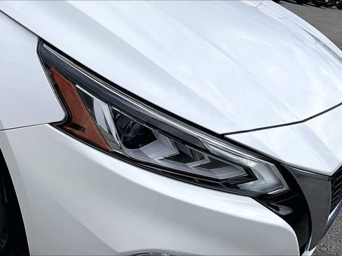 Used 2019 Nissan Altima 2.5 SV FWD image 32