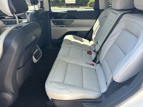 New 2026 Lincoln Nautilus Premier AWD/4WD image 20