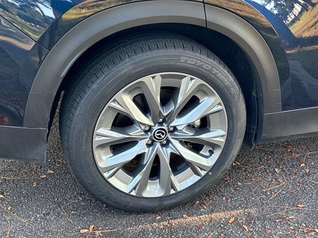 Used 2026 MAZDA CX-90 3.3 Turbo w/ Preferred Package AWD/4WD image 15