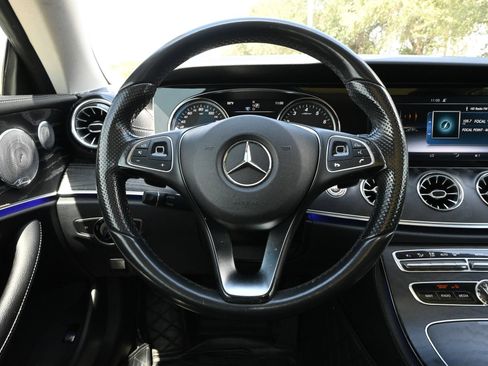 Used 2018 Mercedes-Benz E 400 Coupe image 11