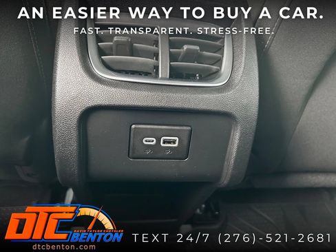 Used 2023 Chevrolet Blazer LT FWD image 30