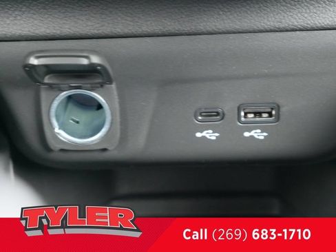 New 2026 Chevrolet TrailBlazer RS w/ Convenience Package AWD/4WD image 33