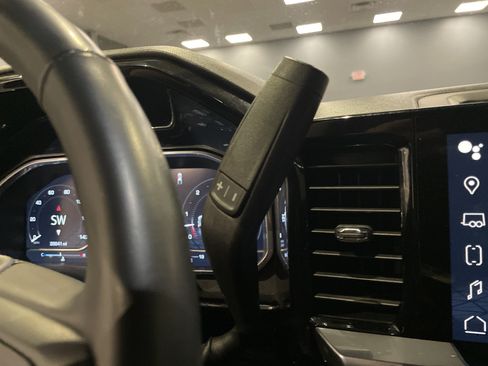Used 2023 GMC Sierra 1500 SLE AWD/4WD image 31