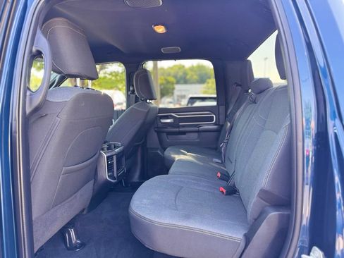 Used 2024 RAM 2500 Big Horn w/ Night Edition AWD/4WD image 14