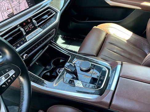 Used 2019 BMW X5 xDrive40i w/ Convenience Package AWD/4WD image 11