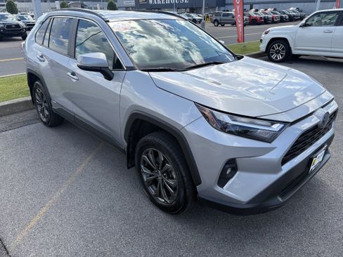 Used 2024 Toyota RAV4 XLE Premium w/ Weather Package AWD/4WD image 2