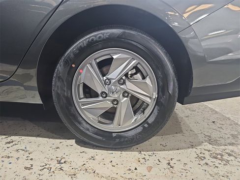 New 2026 Hyundai Elantra SE w/ Cargo Package image 35