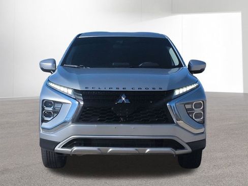 Used 2023 Mitsubishi Eclipse Cross SE image 2
