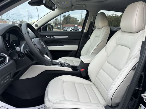 New 2025 MAZDA CX-5 AWD 2.5 S w/ Premium Plus Pkg image 11