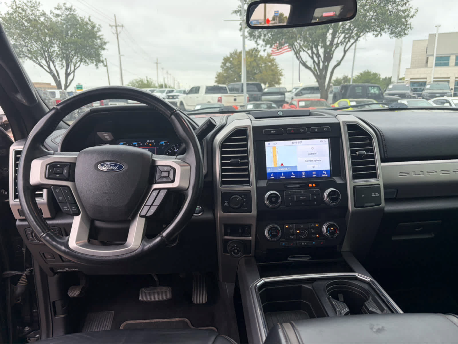 Used 2020 Ford F250 Platinum w/ FX4 Off-Road Package AWD/4WD image 7