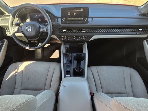 Used 2023 Honda Accord EX image 26