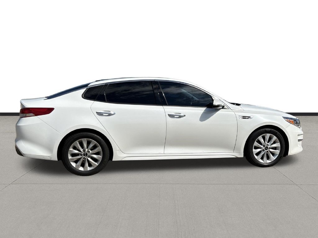 Used 2018 Kia Optima EX w/ Premium Package FWD image 6