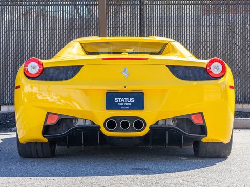 Used 2015 Ferrari 458 Spider Convertible 2D image 35