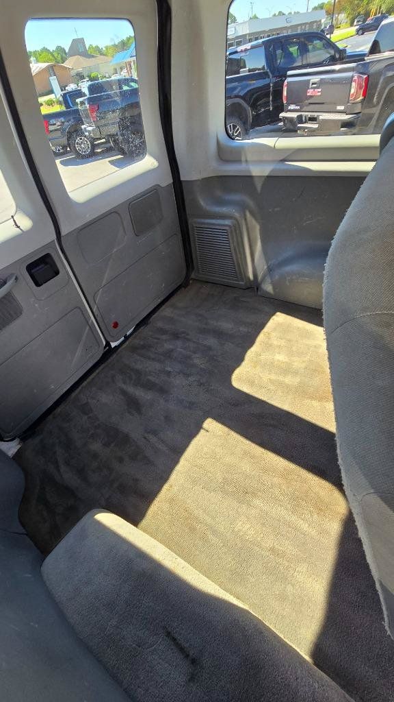 Used 2014 Ford E-150 and Econoline 150 Wagon RWD image 17