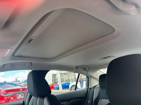 New 2026 Nissan Sentra SV w/ SV Convenience Package FWD image 12