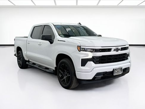 Used 2024 Chevrolet Silverado 1500 RST w/ Rally Edition RWD image 3