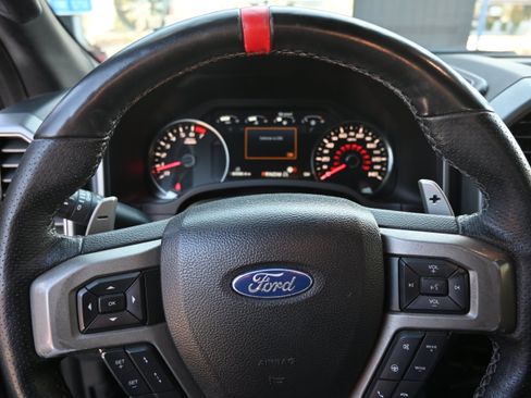 Used 2017 Ford F150 Raptor w/ Equipment Group 802A Luxury AWD/4WD image 33
