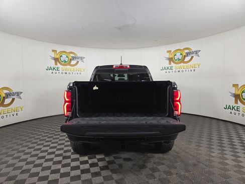 Used 2024 Chevrolet Colorado ZR2 w/ Safety Package AWD/4WD image 33