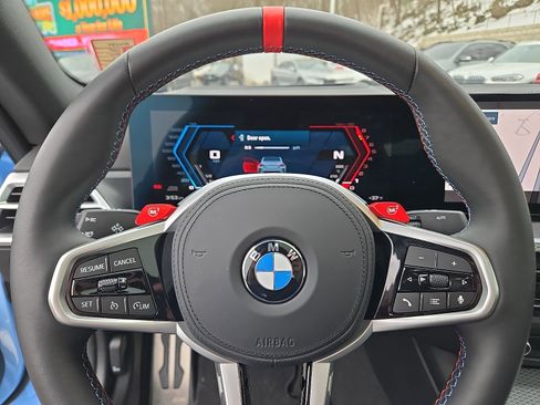 Used 2025 BMW M2 Base w/ Lighting Package image 21