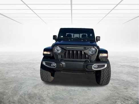 Certified 2022 Jeep Gladiator Overland w/ Popular Equipment Package image 9