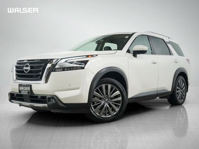 Used 2022 Nissan Pathfinder SL w/ SL Premium Package