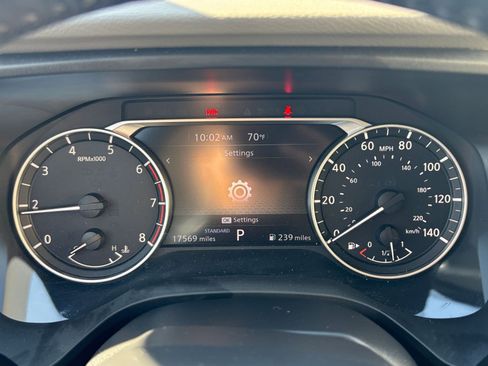 Used 2025 Nissan Rogue SV image 42