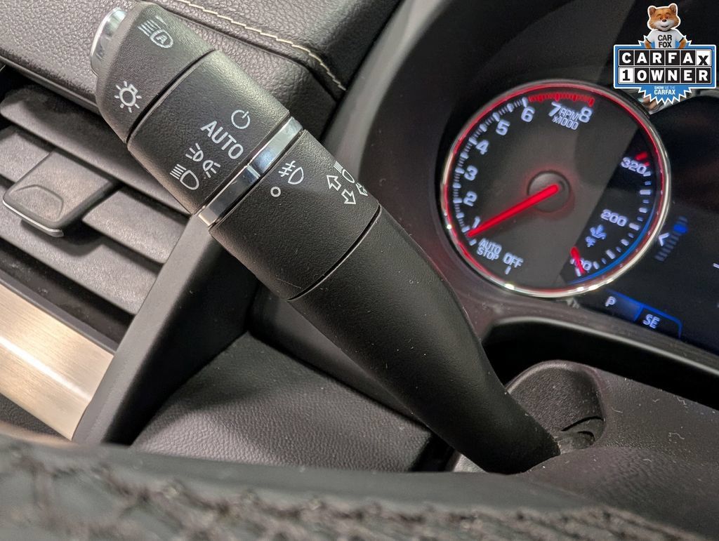 Used 2023 GMC Terrain Denali AWD/4WD image 18