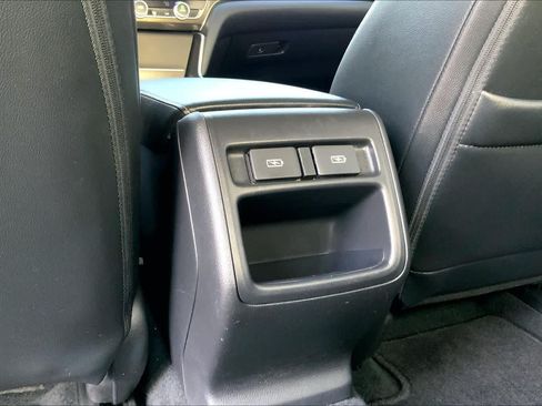 Used 2021 Honda Accord Sport image 35