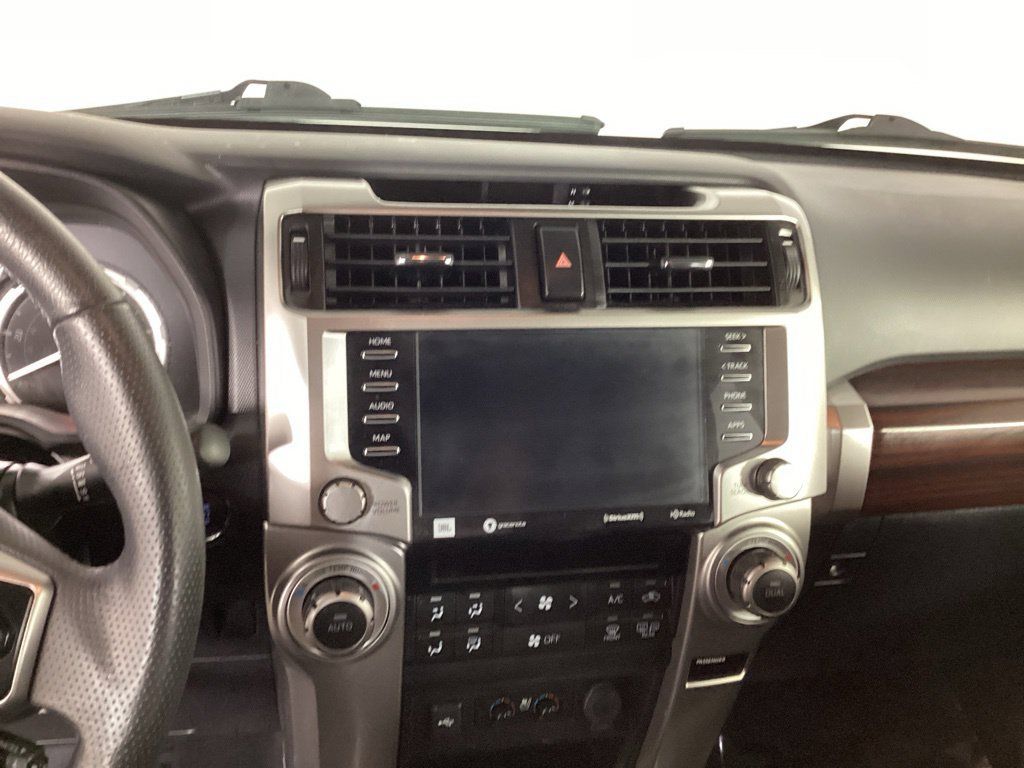 Used 2021 Toyota 4Runner Limited AWD/4WD image 18