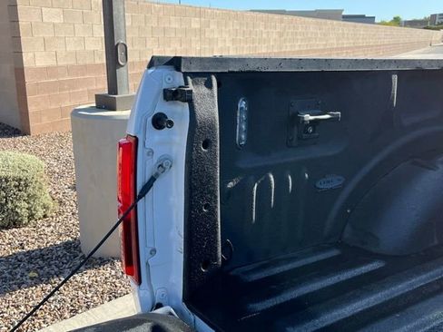 Used 2019 Ford F150 Lariat w/ Equipment Group 502A Luxury image 9