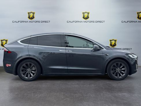 Used 2018 Tesla Model X 75D AWD/4WD image 6