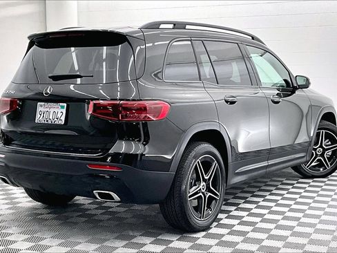 Used 2026 Mercedes-Benz GLB 250 image 11