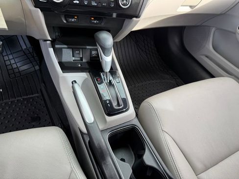 Used 2013 Honda Civic EX-L image 25