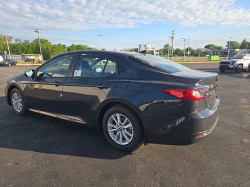 New 2026 Toyota Camry LE FWD image 3