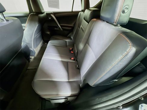 Certified 2018 Toyota RAV4 SE w/ Advanced Technology Package image 22