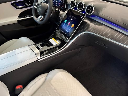 New 2025 Mercedes-Benz C 300 4MATIC Sedan image 18
