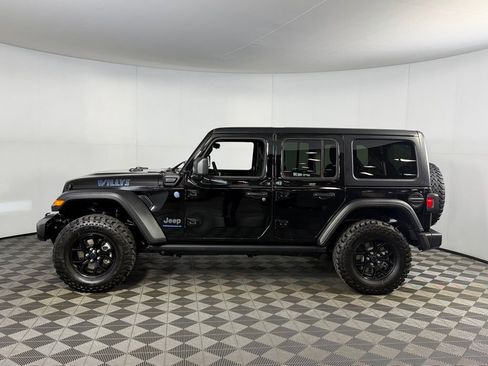 Used 2025 Jeep Wrangler Unlimited Sport S 4xe AWD/4WD image 9