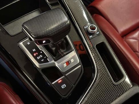 Used 2022 Audi S4 Premium Plus w/ Premium Plus Package image 31