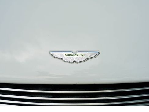 Used 2019 Aston Martin DB11 Volante RWD image 13