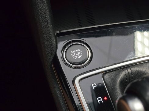 Used 2023 Kia Sportage EX FWD image 28