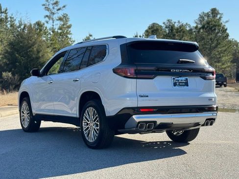 New 2026 GMC Acadia Denali w/ Super Cruise Package image 10