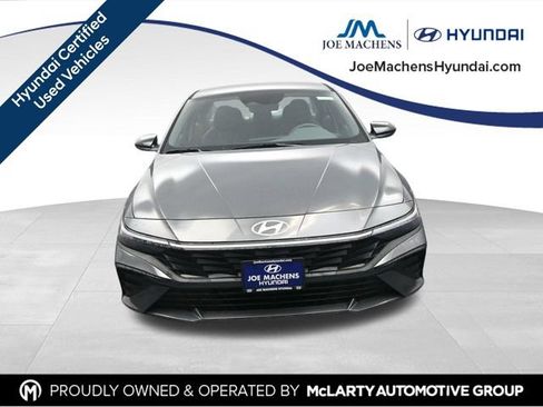 Used 2025 Hyundai Elantra Sport FWD image 4