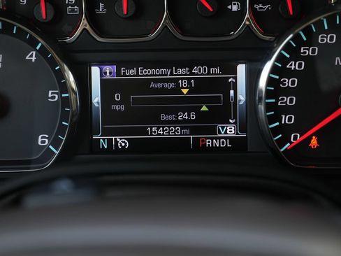 Used 2018 Chevrolet Suburban LT w/ LT Signature Package RWD image 53