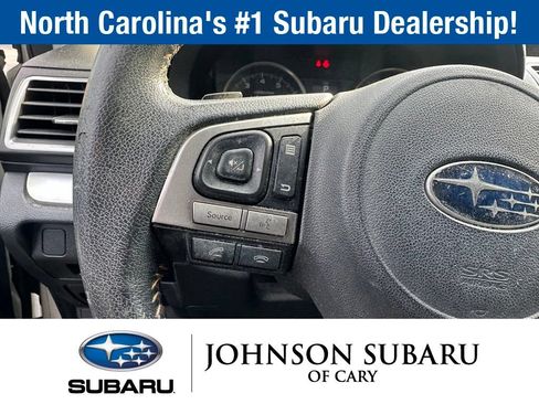 Used 2017 Subaru Crosstrek 2.0i Premium AWD/4WD image 10