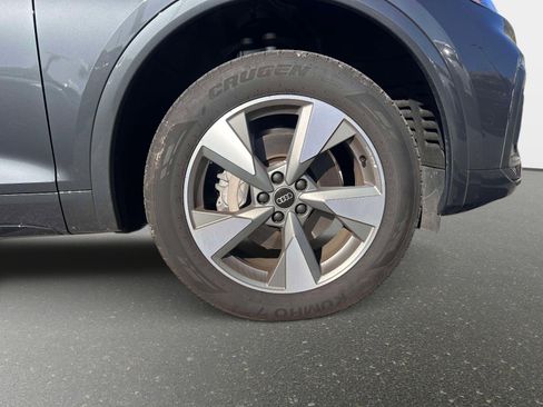 Used 2025 Audi Q5 2.0T Premium image 5